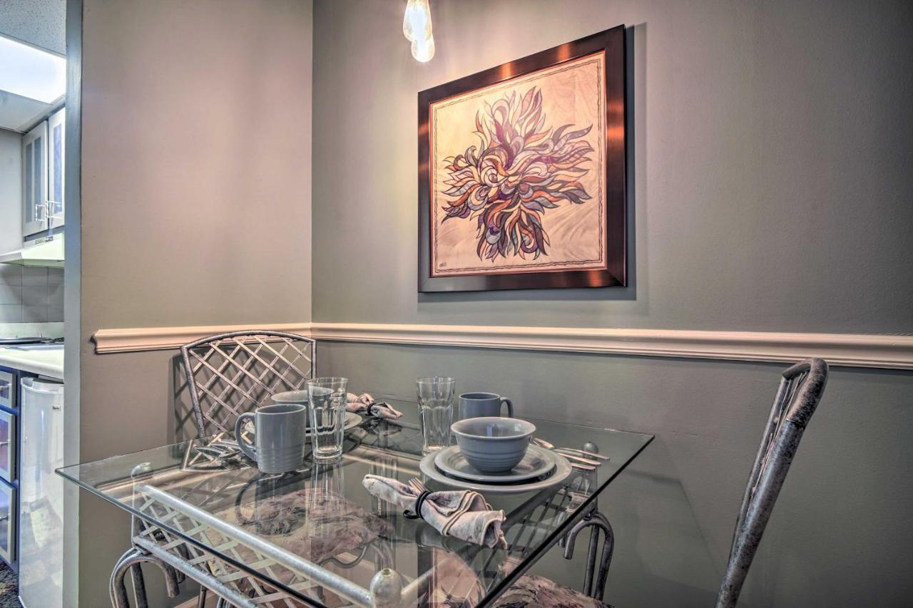 Cozy Downtown Gatlinburg Condo With Pool Access Luaran gambar